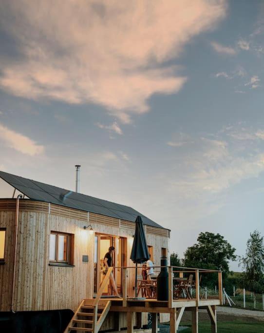 Wohnwagon Paul - Autarkie Erleben! - Tiny House Villa Oberschneiding Eksteriør billede