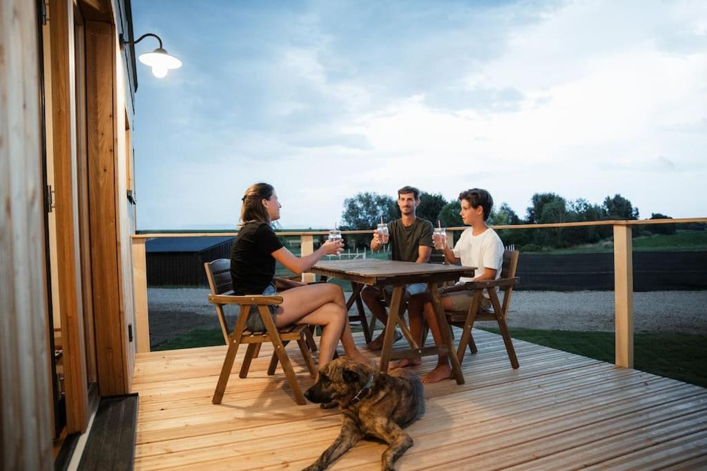 Wohnwagon Paul - Autarkie Erleben! - Tiny House Villa Oberschneiding Eksteriør billede