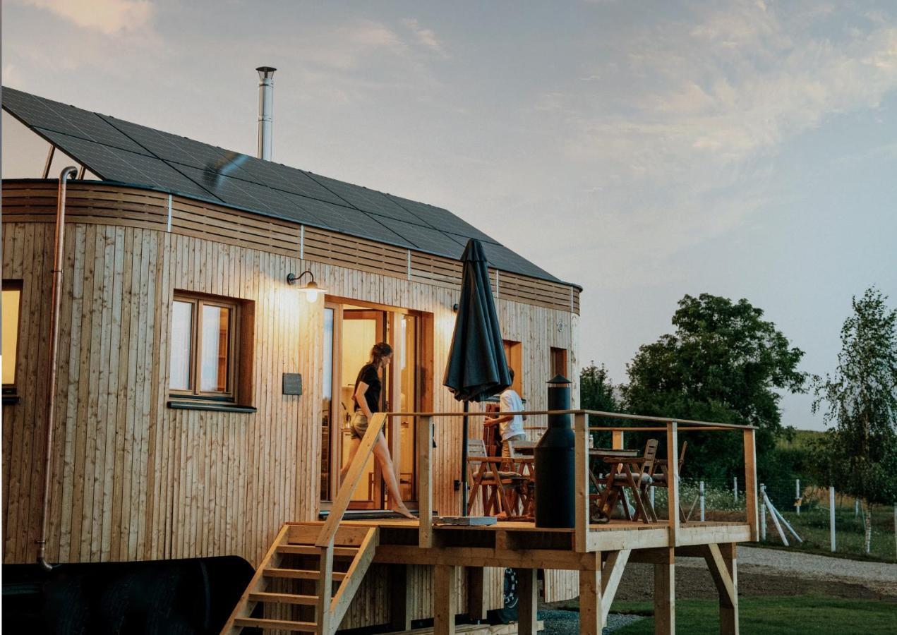 Wohnwagon Paul - Autarkie Erleben! - Tiny House Villa Oberschneiding Eksteriør billede